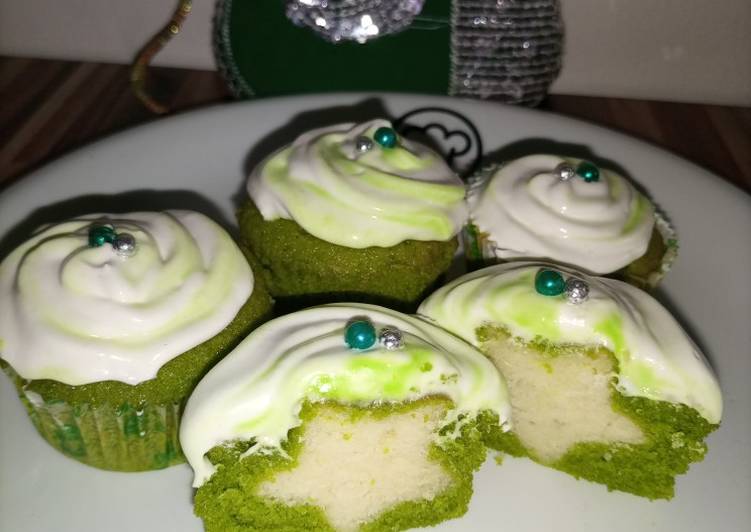 Surprise Green Velvet Cupcakes