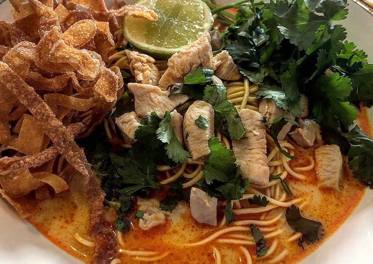 Chiang Mai Noodle Soup