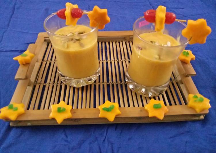 Mango Lassi A traditional refreshing mango lassi which is a perfect summer cooler to beat the heat