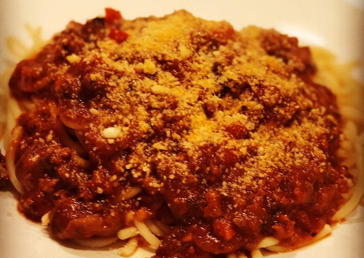 Italian Style Homemade Spaghetti with meat sauce
