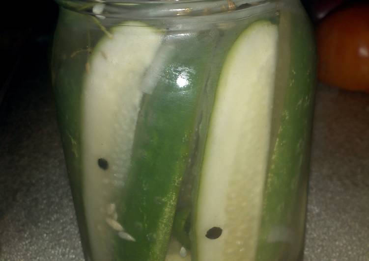 Secretly Simple One Day Dill Pickles