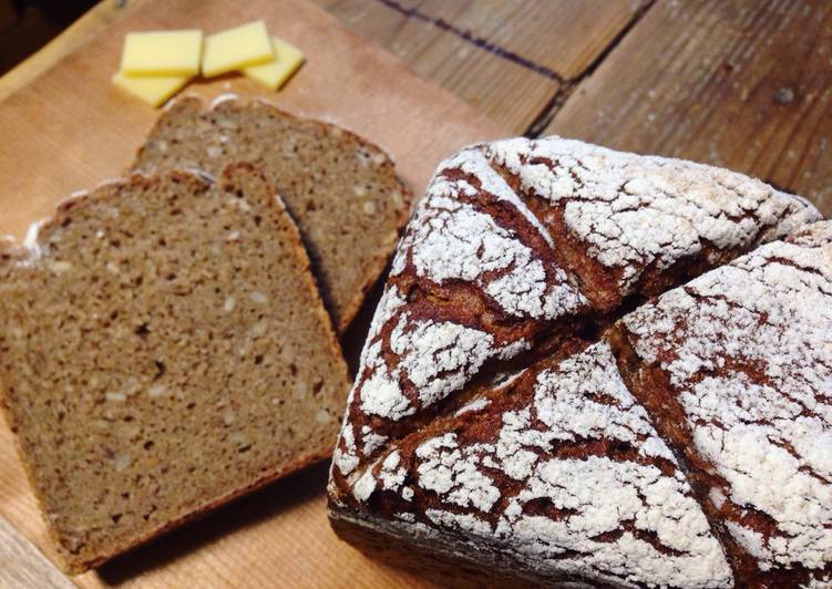 100% Whole Grain German Rye Loaf Bread