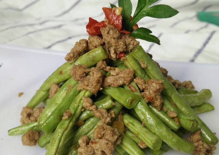 Green Beans Stir Fry with Ground Beef