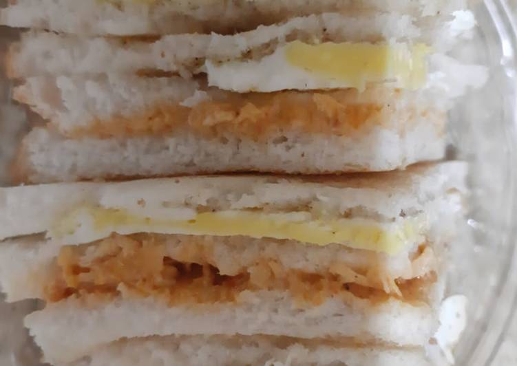 Chicken club sandwiches