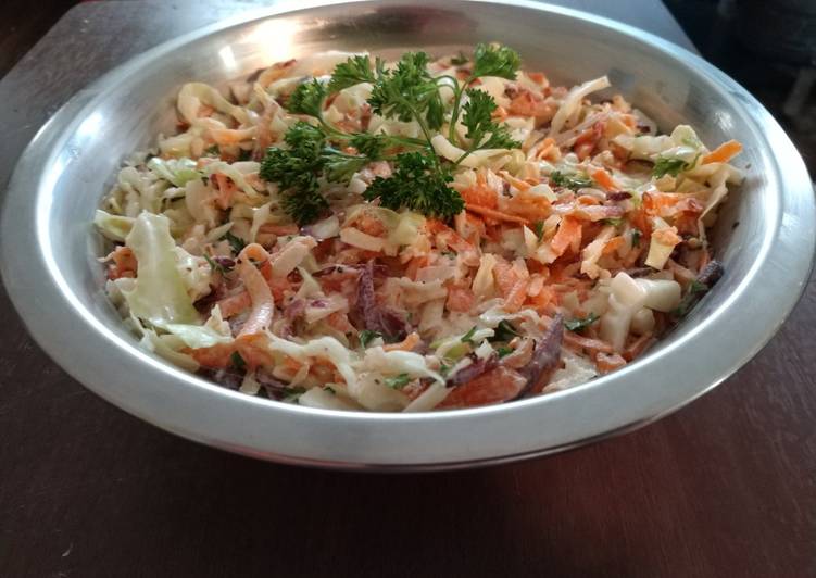 Cabbage and carrot slaw