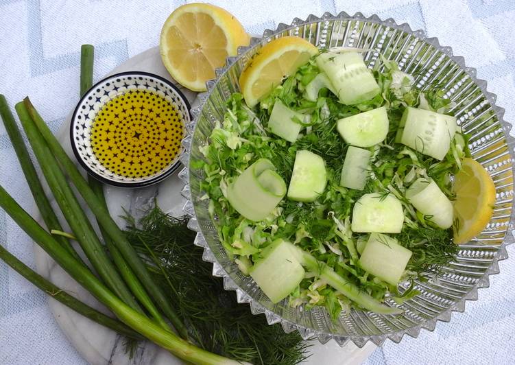 Greek Salad & Lemon Vinaigrette