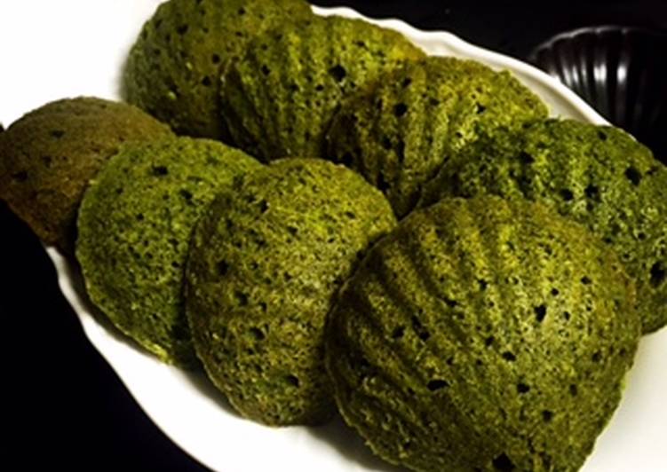Japanese Green Tea (Matcha) Madeleine