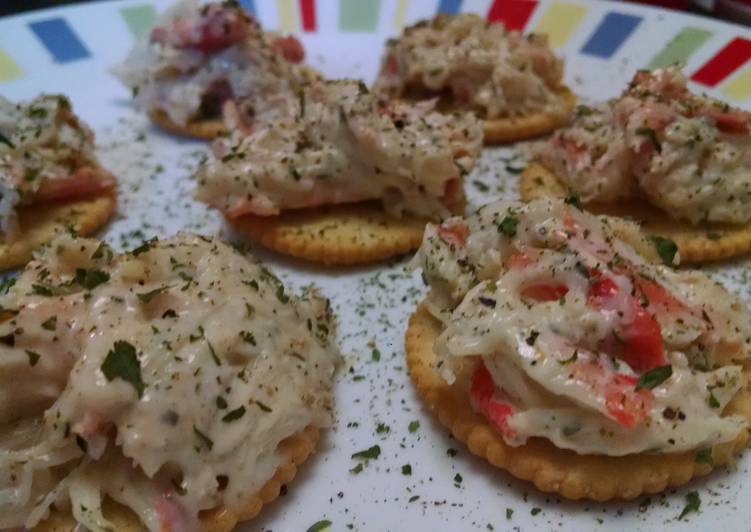 Crab Salad Crackers