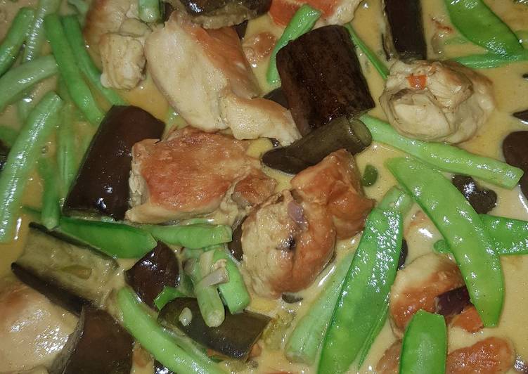 Thai Green Curry with Chicken