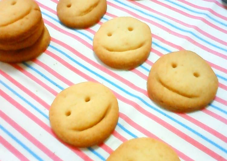Smiley Faces Cookies with Healthy Brown Rice Flour