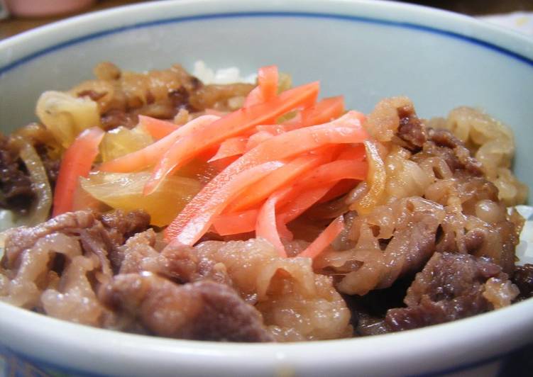 Homemade Yoshinoya-Style Gyudon (Beef Rice Bowl)