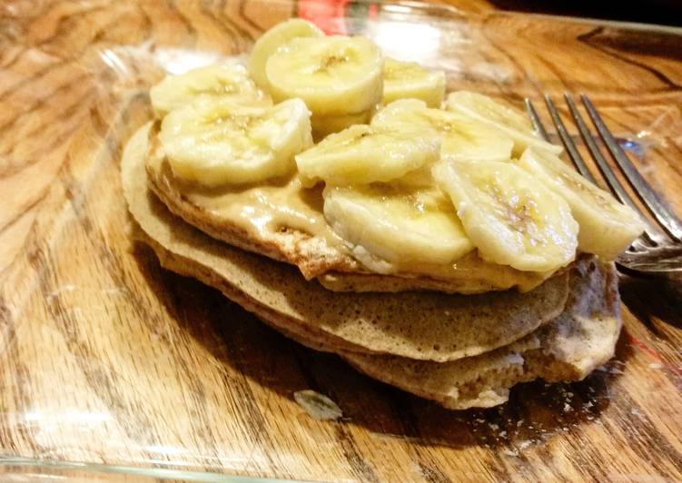 Peanut Butter Banana Protein Pancakes