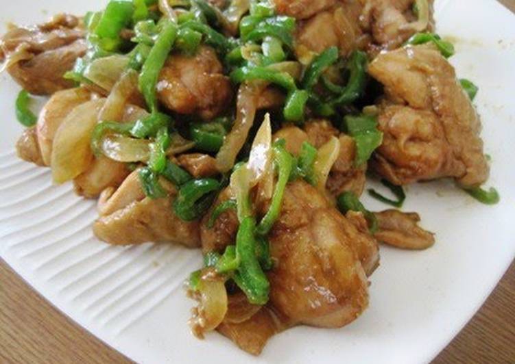 Curry Flavored Chicken and Bell Pepper Stir-fry