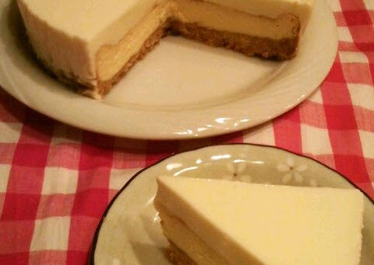 Two-layered Cheesecake (No-bake & Baked)