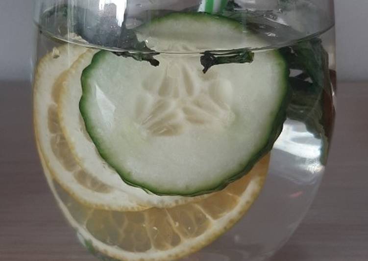Cucumber Orange Detox Water