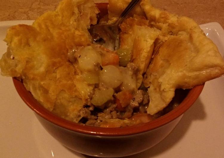 Holiday Flavors In A Pot Pie For 2 or 4 People