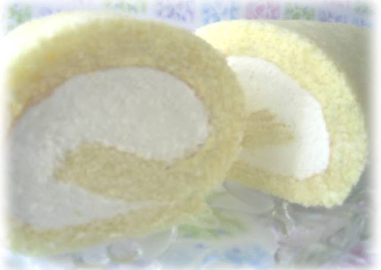 Roll Cake with No-Bake Cheesecake Filling
