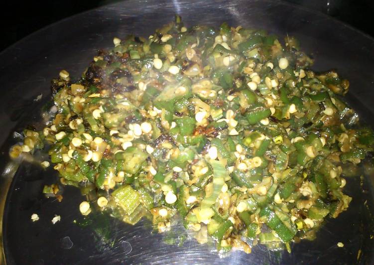 bhindi fry(stir fried okra in indian spices)