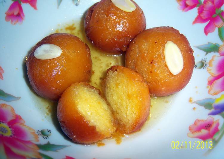 Sobzee's indian Gulab jamun (doughnut like balls soaked in syrup