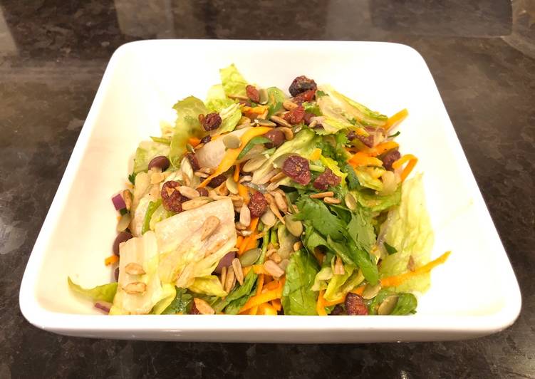 Healthy Lettuce Salad with Homemade Dressing