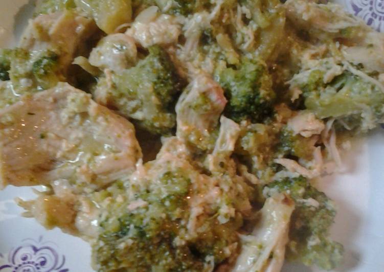Broccoli and chicken casserole