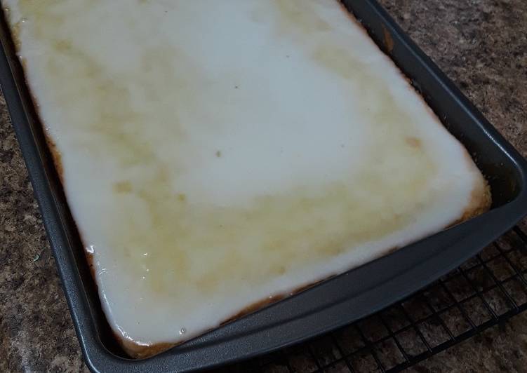 Lemon Sheet Cake with Lemon Glaze