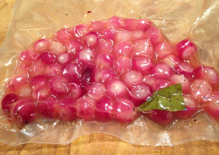 Sous Vide Pickled Pearl Onions