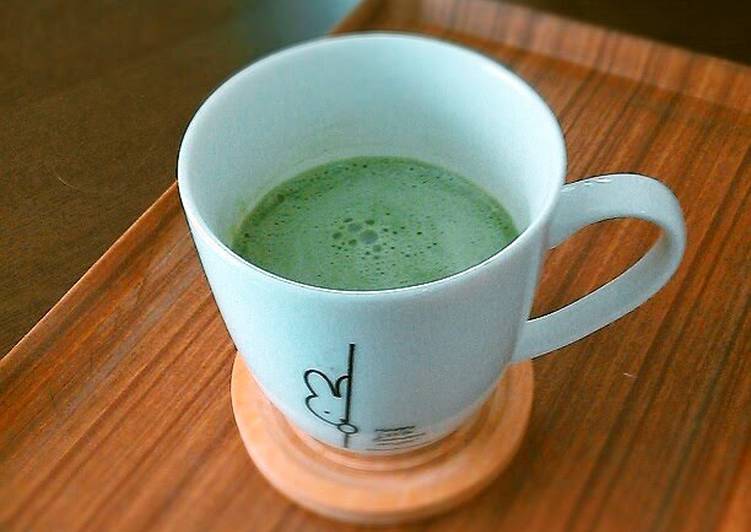 Low Calorie Matcha Latte For Dieters