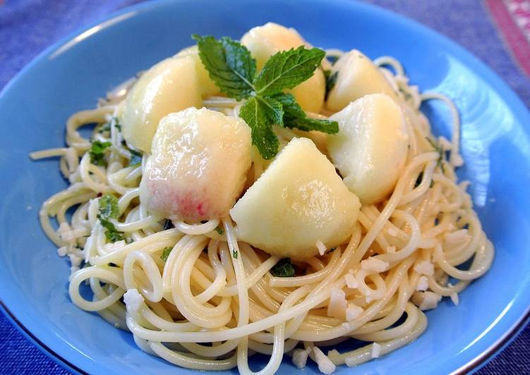 Salad-Style Chilled Peach Pasta