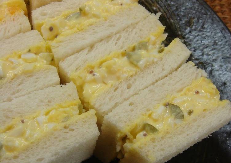 Egg Sandwich with Tartare-like Sauce