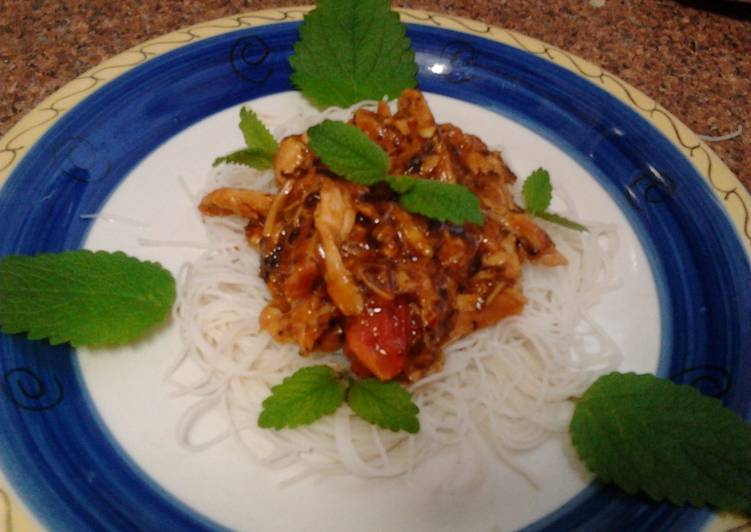 Ladybirds Chicken Stir Fry with Vermicelli Noodles