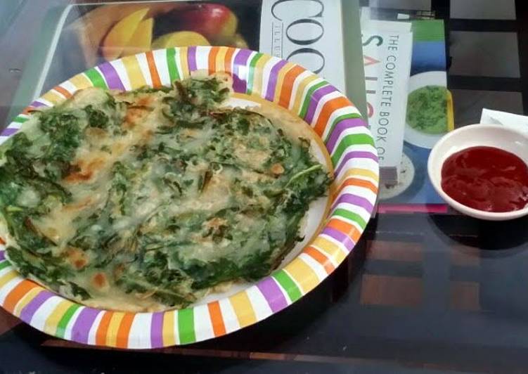 Korean pancakes with chives and crown daisy