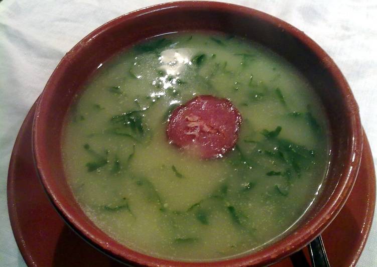 kale soup with chorizo (portuguese caldo verde)