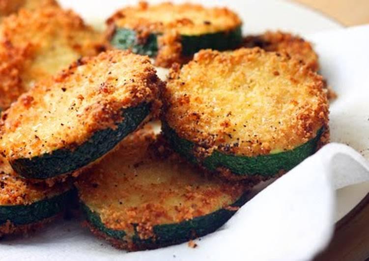Fried Zucchini with Spicy Dipping Sauce