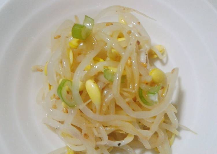 Easy Bean Sprout Namul