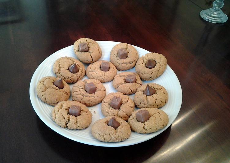 Peanut Butter Middle Cookies