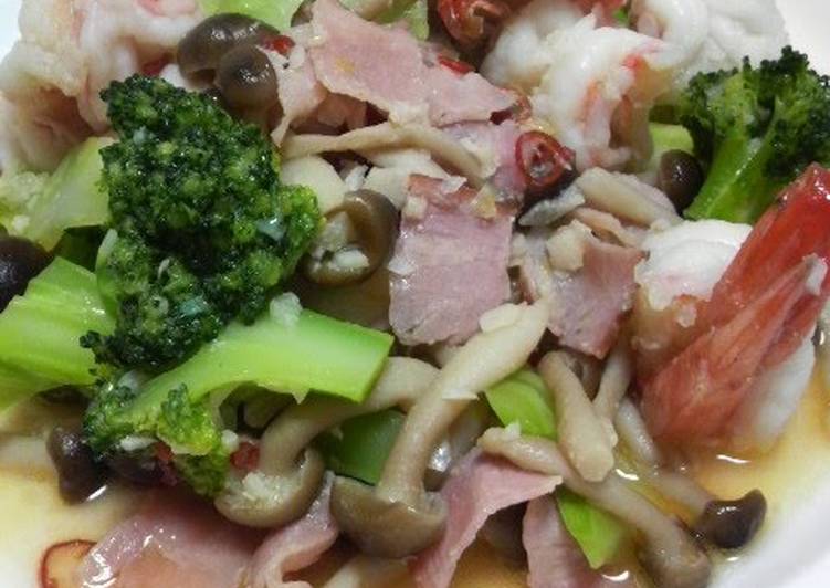 Broccoli and Shrimp Garlic Stir-fry