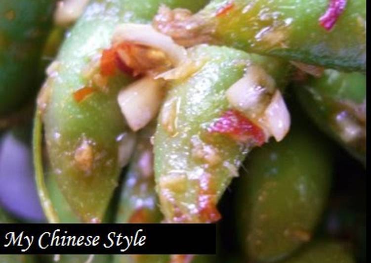 Chinese-Style Spicy Edamame