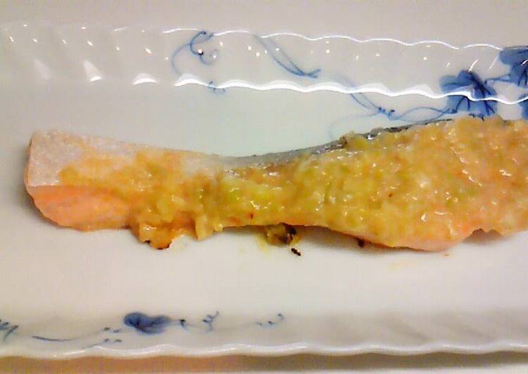Easy!  Salmon Fried in Leek Miso Paste