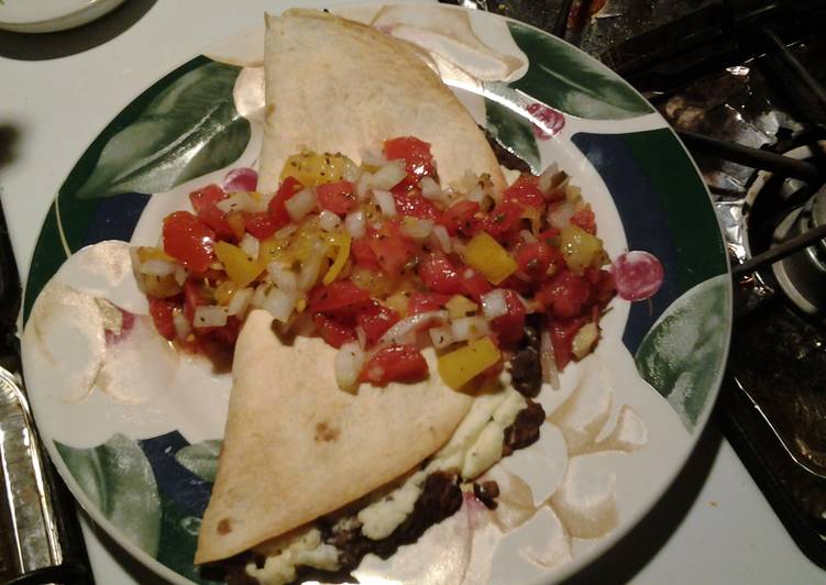 Baked meatless tacos (with fresh salsa)