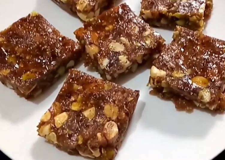 Dry fruits Barfi without sugar