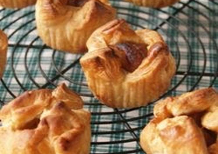 Little Apple Pies using Frozen Puff Pastry