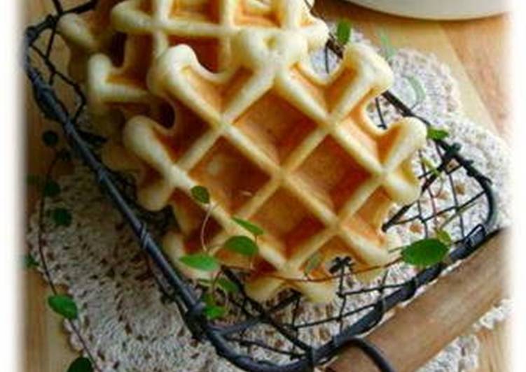My Simple Butter-Free Waffles