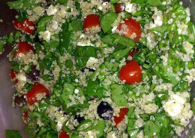 Mediteranean quinoa salad