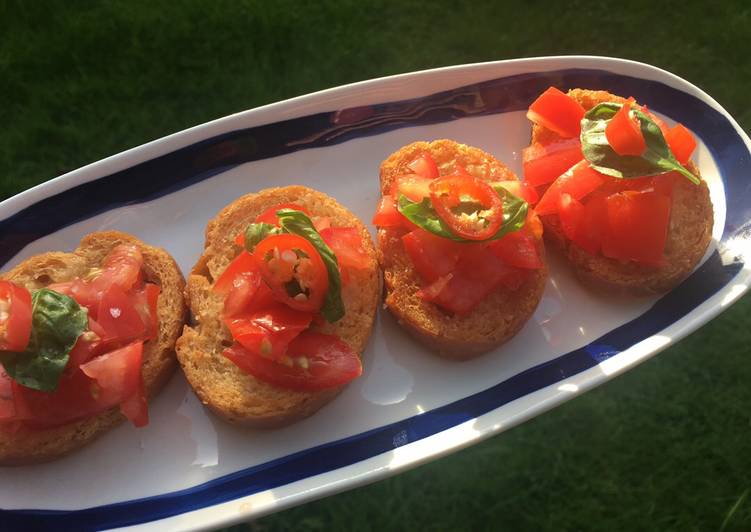 Tomato Bruschetta - perfect for picnics