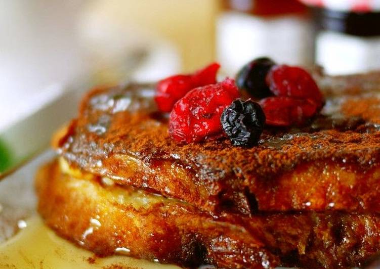 Cocoa French Toast with Cream Cheese and Jam