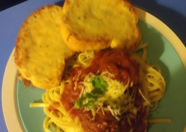Slow cooker spaghetti & meatballs with marinara sauce