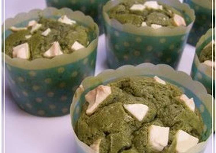 Just Mix Easy and Moist Green Tea Cupcakes