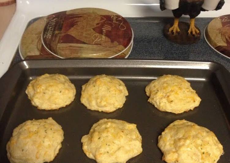 Cheddar Bay Biscuits From Scratch