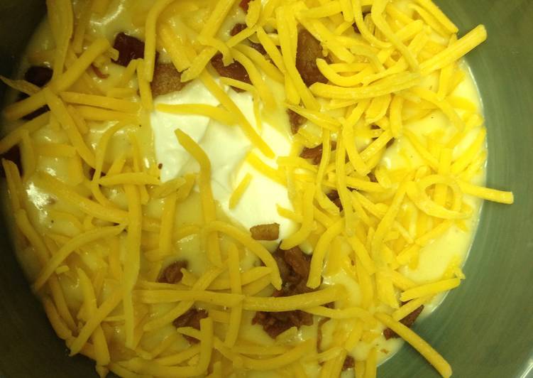 Easy Potato Cheese Soup